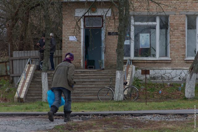 Чернобыль сегодня живут ли там люди фото